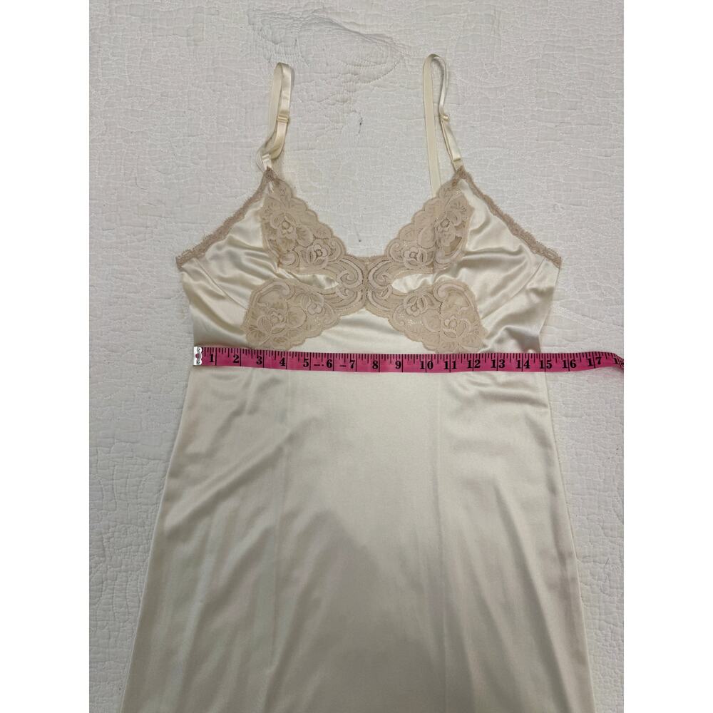 VTG Vanity Fair Slip Dress - Size 34 - Picture 4 of 8